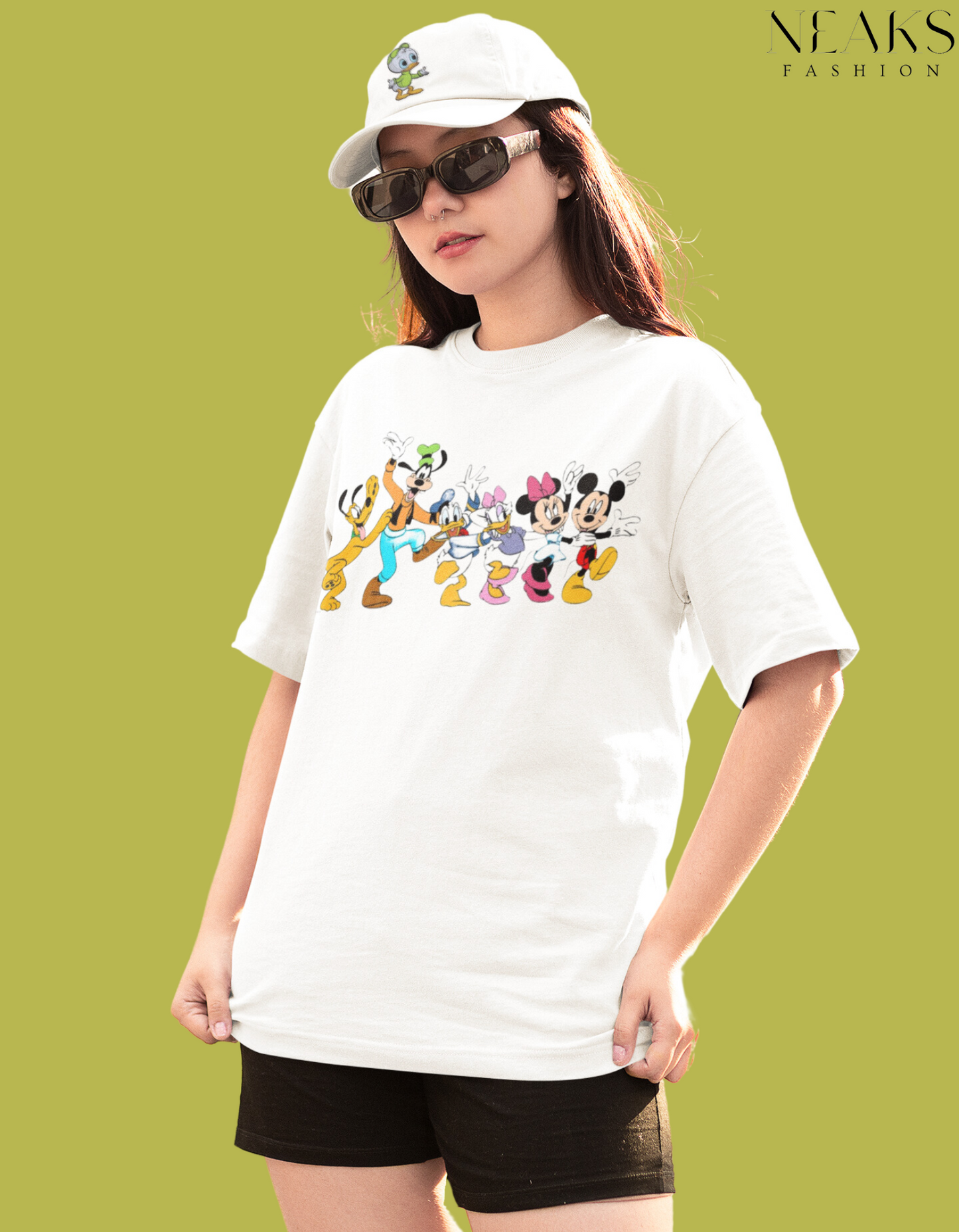 Neaks white Mickey&Friends Graphic Oversize t shirt (Shipping Free)